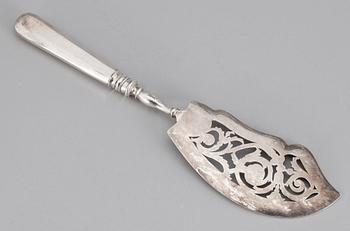 FISKSPADE, silver, S:t Petersburg Ryssland 1896. Tot vikt ca 195 gram.