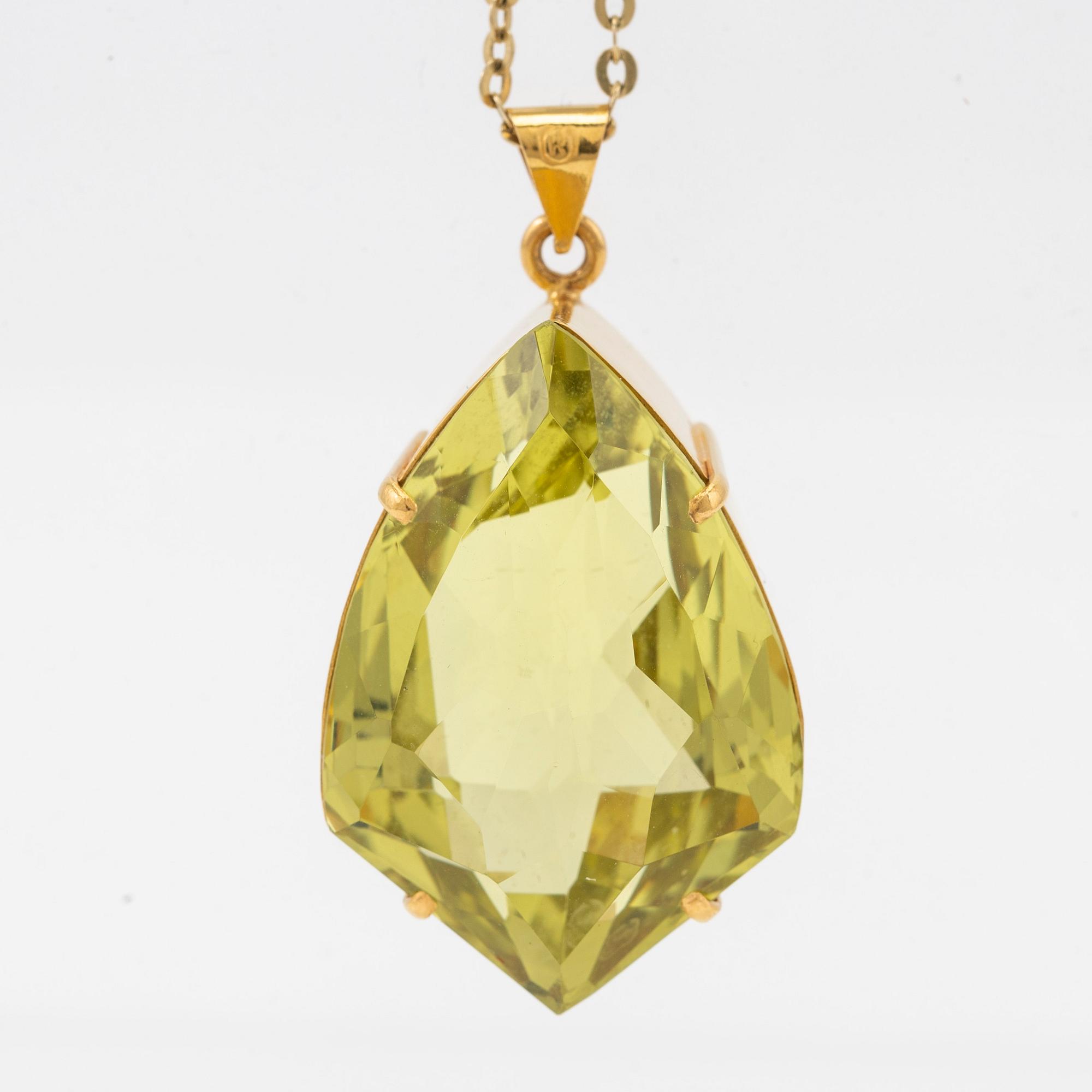 Pendant with citrine, 22k gold.