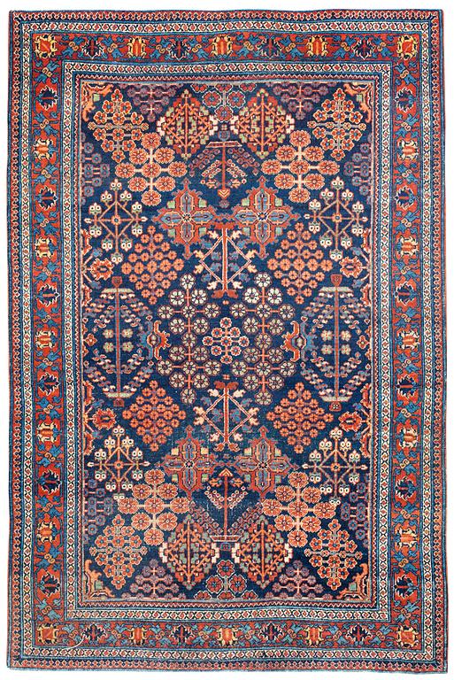 SEMI-ANTIQUE DJOSHAGAN. 195,5 x 130 cm.