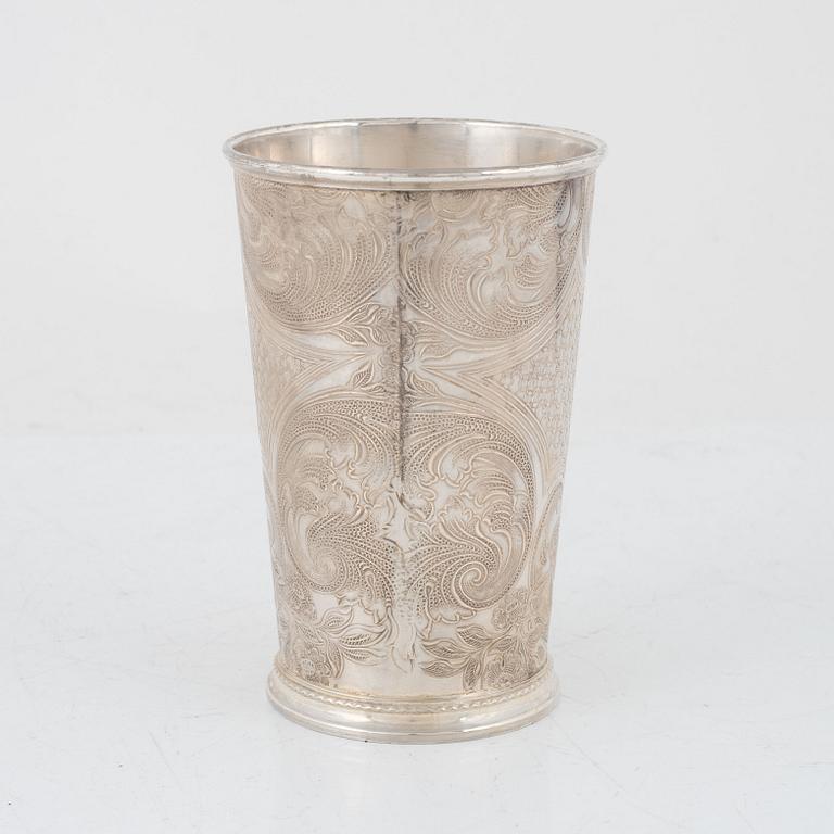 Vera Ferngren, vas, sterlingsilver, CG Hallberg, Stockholm, 1956.