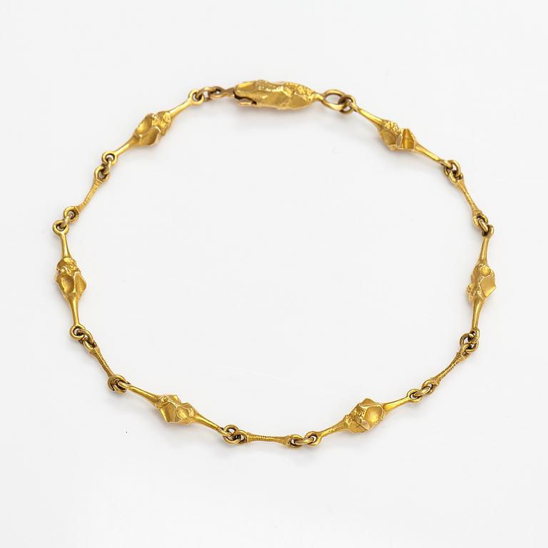 Björn Weckström, An 18K gold bracelet "Nugget". Lapponia 1983.