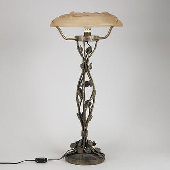 A table lamp, second half of the 20th century.