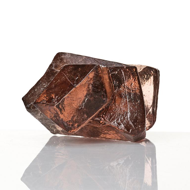 Edvin Öhrström, two cast glass sculptures, Lindshammar glassworks, one dated 1986.