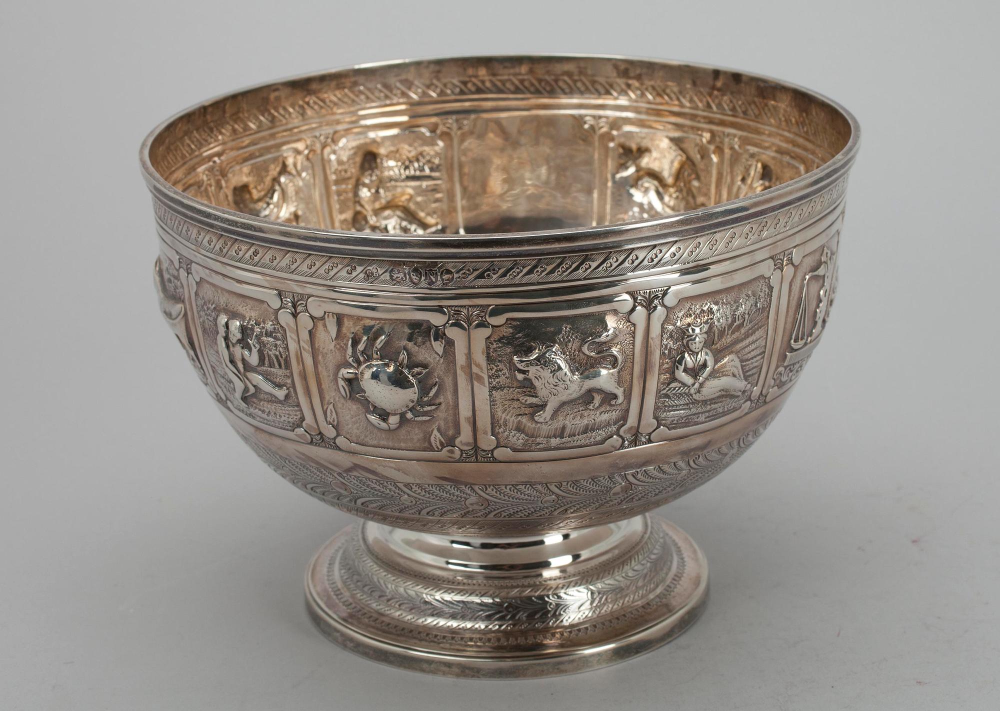 BÅLSKÅL, silver, London 1886. Vikt ca 853 g.