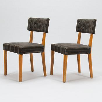 AINO AALTO, A set of six 1940's chairs for O.Y. Huonekalu- ja Rakennustyötehdas A.B. Finland.
