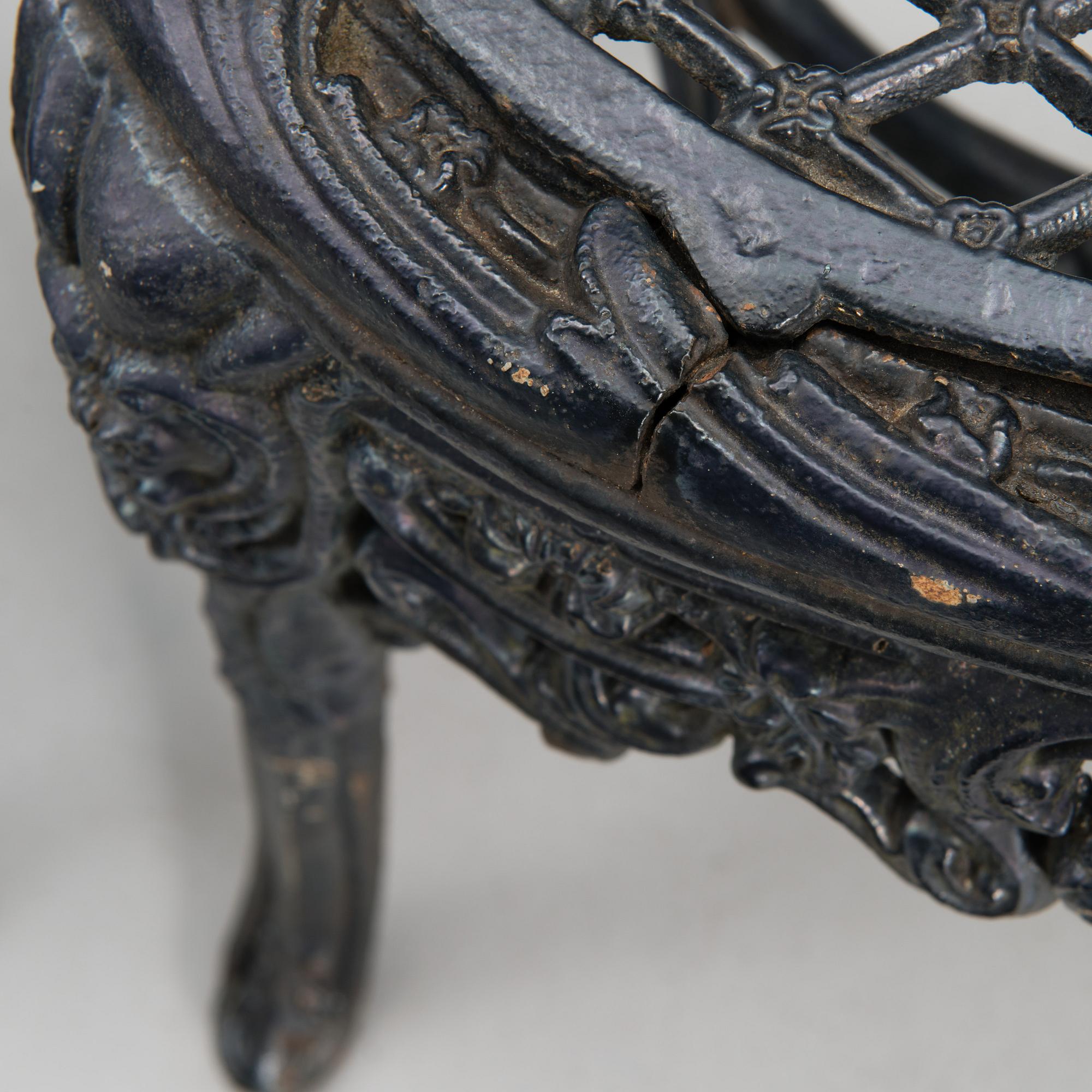 An early 20th century five piece garden suite for Porin Konepaja (Björneborgs Mekaniska Werkstad).