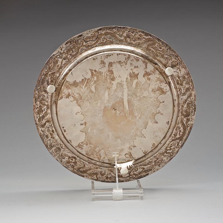 A silver tray, late Qing Dynasty (Late China Trade), circa 1900. Unidentified maker's marks.