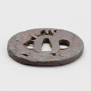 TSUBA, järn, Japan, 1800-/1900-tal.