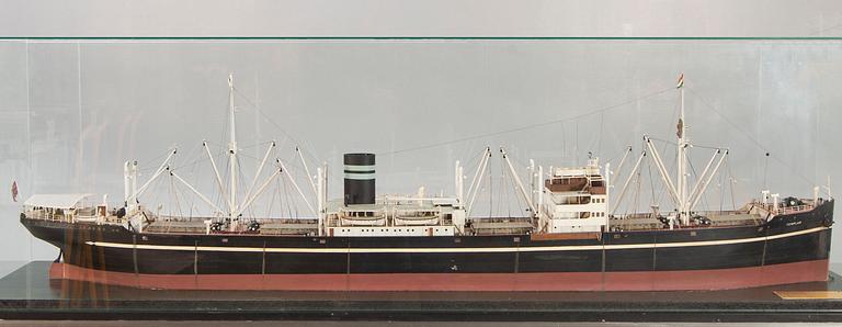 A ship model, M/S Templar, launched 1948.