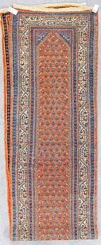 GALLERIMATTA, Serabend, ca 441x82 cm.