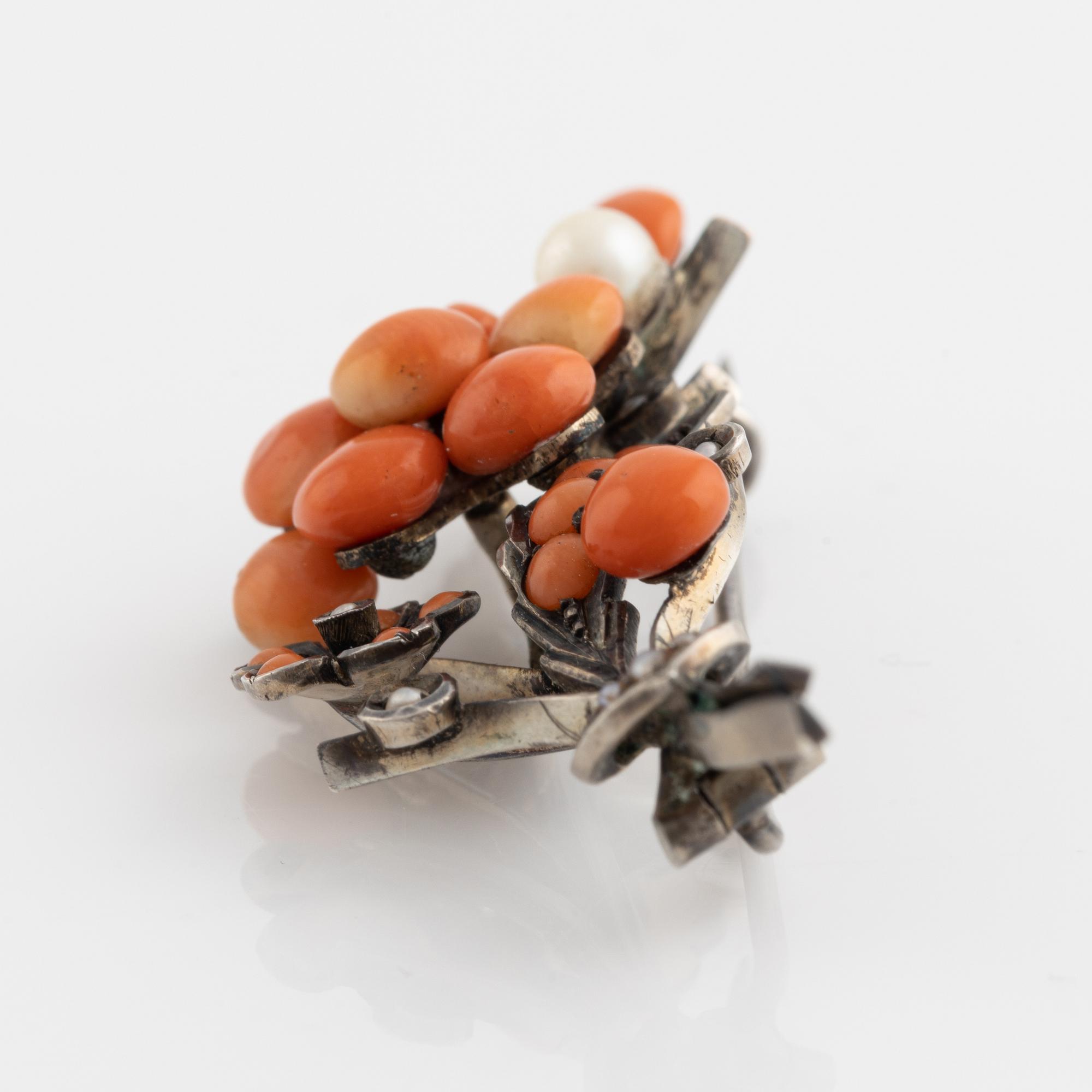 Silver and coral earrings and brooch.