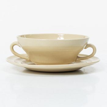 Wilhelm Kåge, An extensive "Bandarillo" dinner service, 86 pcs, Gustavsberg, in production 1933-1952.