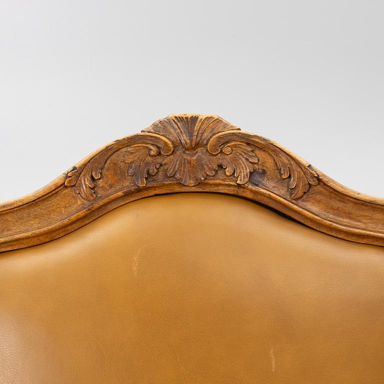 Armchair, Louis XV, 18th century.