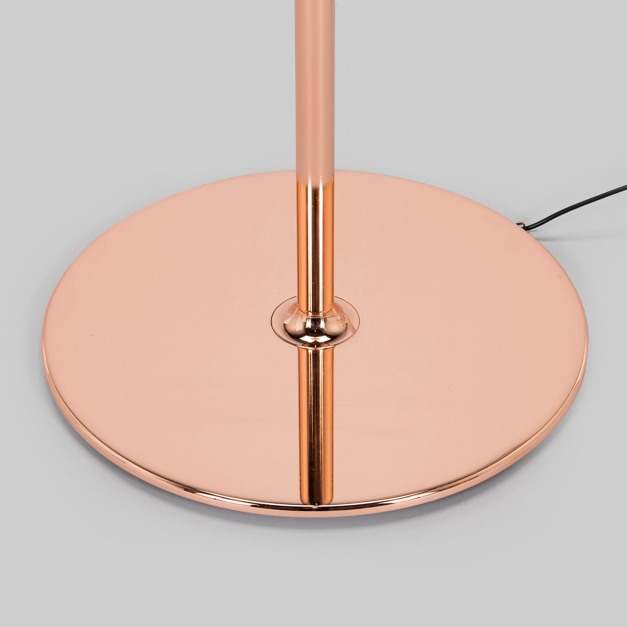 Gabriele and Oscar Buratti, A "Equatore" floor lamp for Fontana Arte, Italy. 21st century.