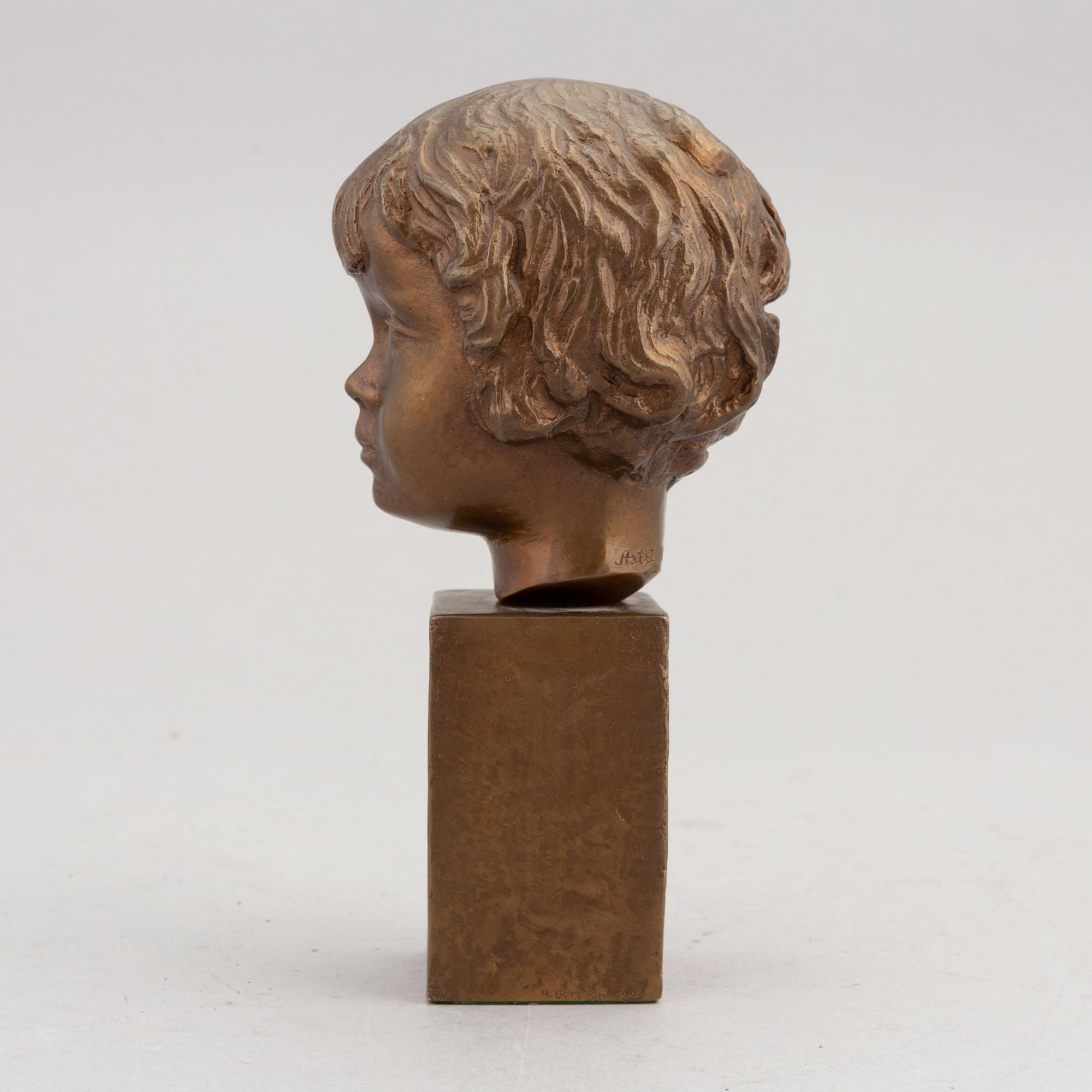 Astri Bergman-Taube, skulptur, brons, signerad.
