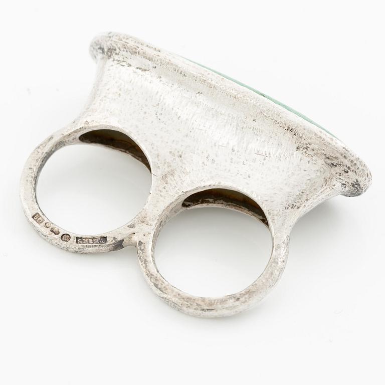 PA Lundahl-Terrs, a ring, silver with quartz, Växjö 1966.