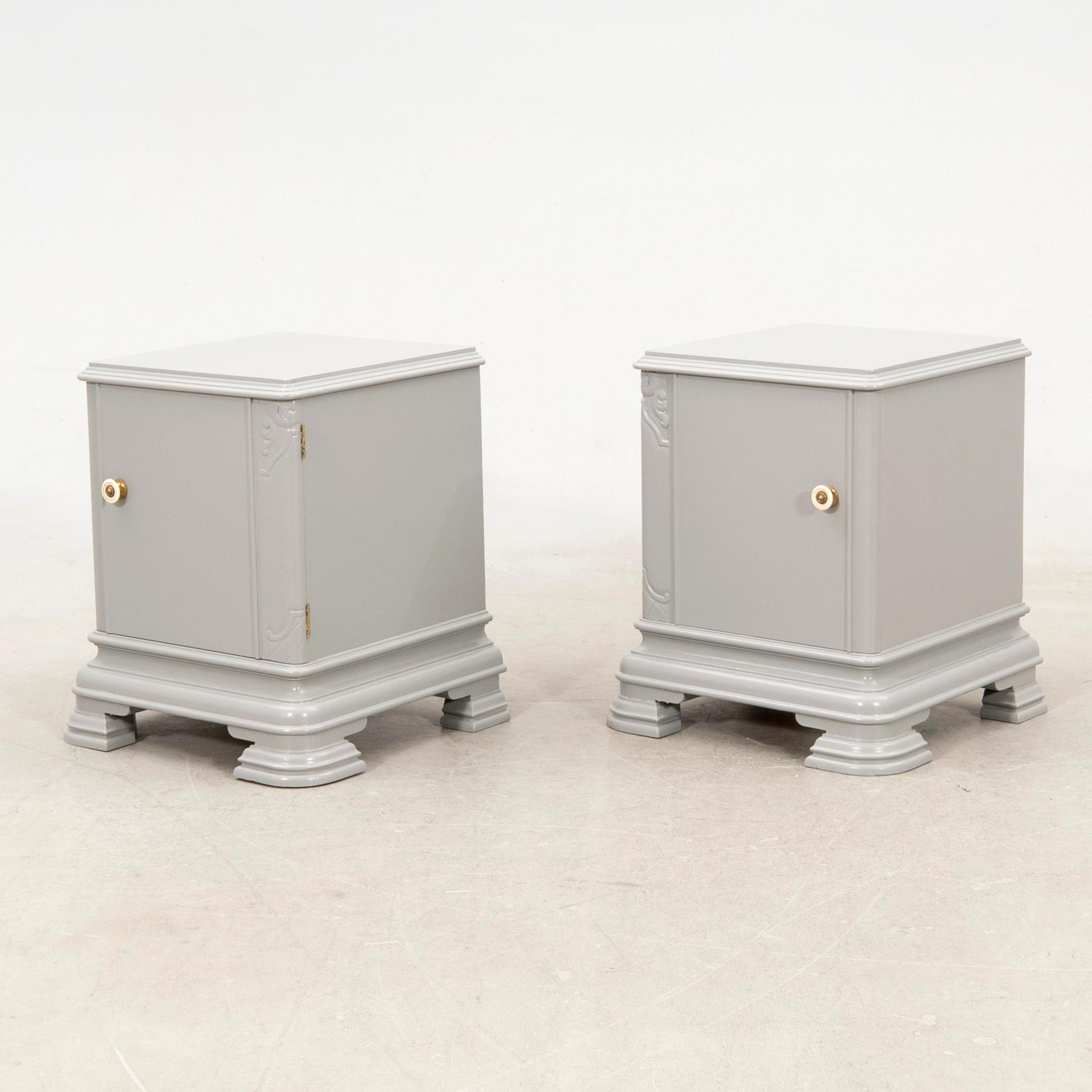 Pair of bedside tables, 1940s.