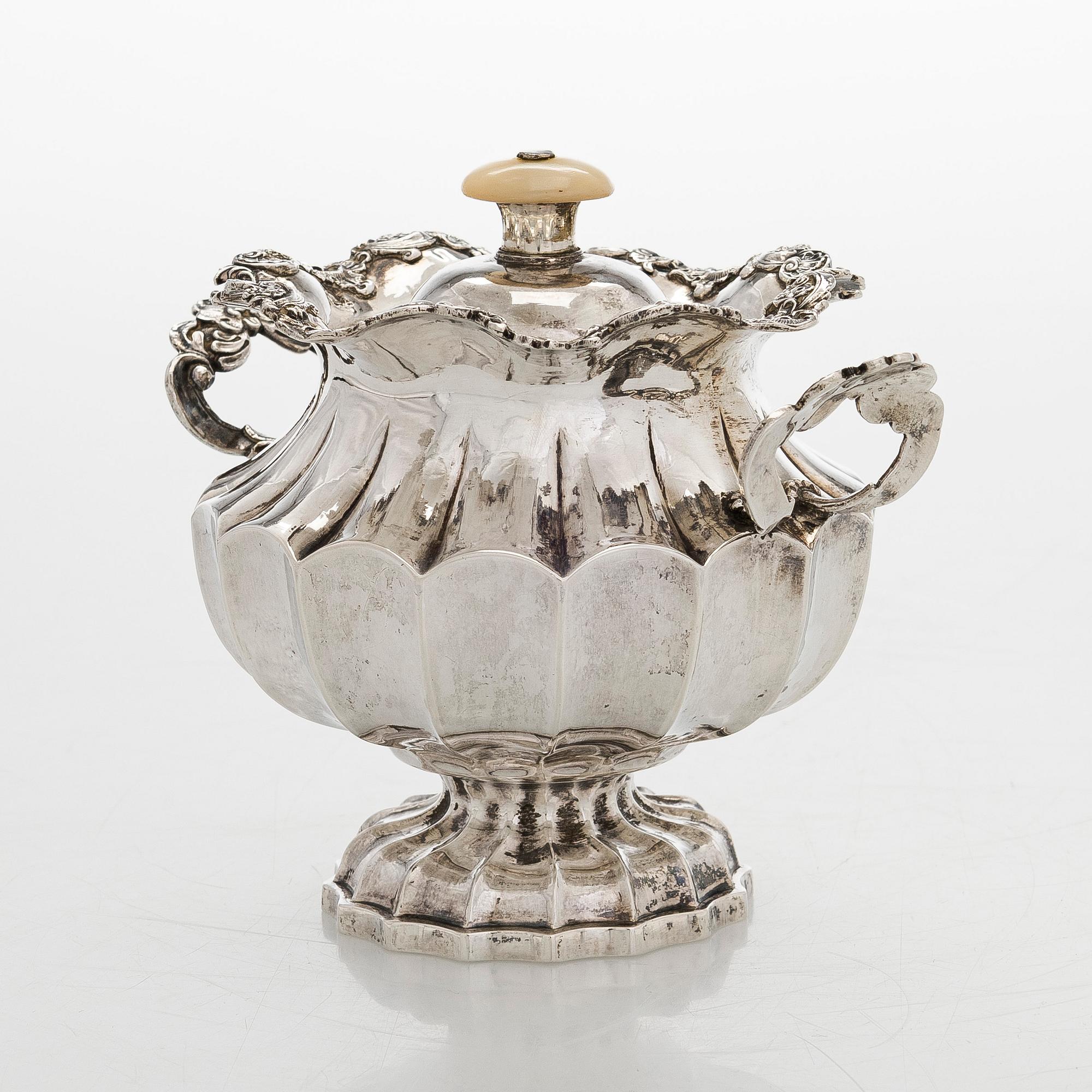 A silver sugar bowl, Moscow 1844. Unidentified maker's mark.