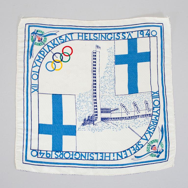 MINNESNÄSDUKAR 2 st, 1930 resp 40.