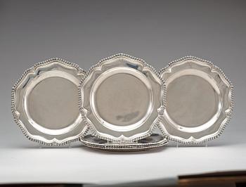 A set of six English 18th century silver plates, marks of John Parker I & Edward Wakelin, London 1765.