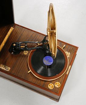 GRAMMOFON, "HMV Model 460 Lumiere", The Gramophone Company Ltd, 1900-talets första hälft.