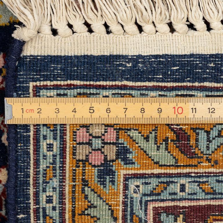 Rug, Ghom 215 x 138 cm.