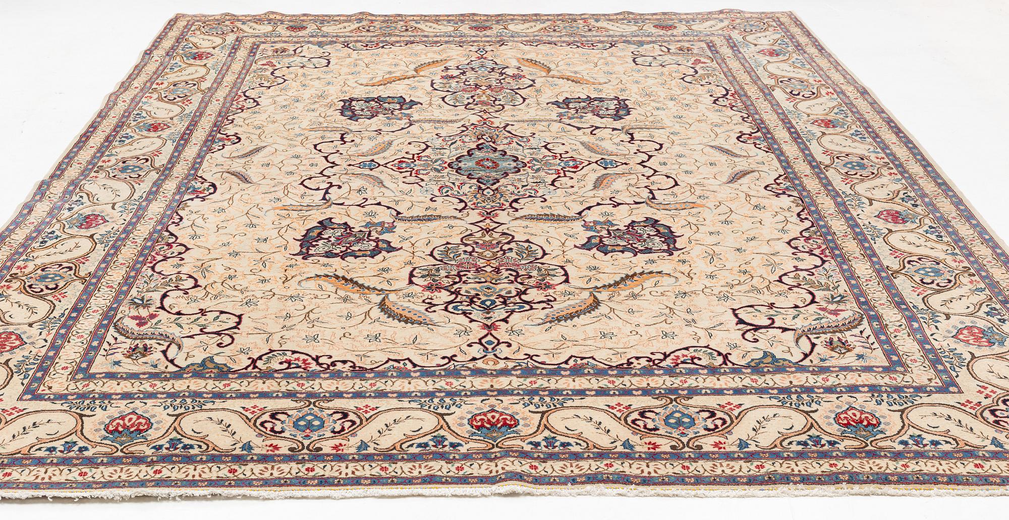 A Semi Antique Keshan carpet, c. 406 x 280 cm.