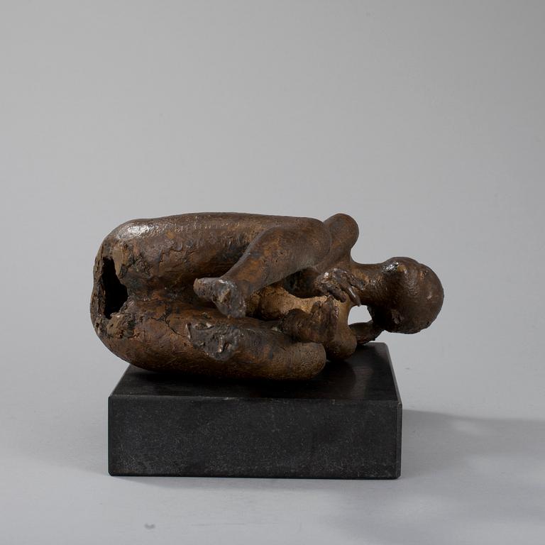 HEIKKI NIEMINEN, brons + stenbas, signerad och daterad 1959.