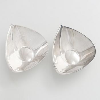 Tapio Wirkkala, A set of two silver bowls, Kultakeskus Hämeenlinna 1964 and 1965.