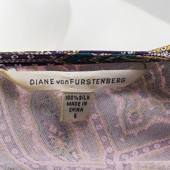 DIANE VON FURSTENBERG, omlottklänning, amerikansk storlek 6.