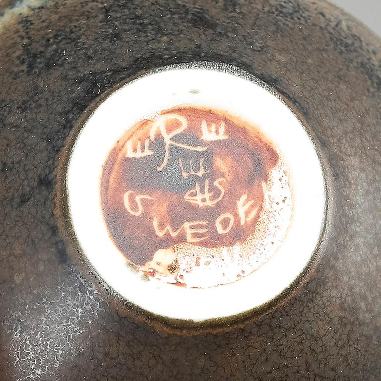 CARL-HARRY STÅLHANE, a set of 16 stoneware miniature vases and bowls, Rörstrand.