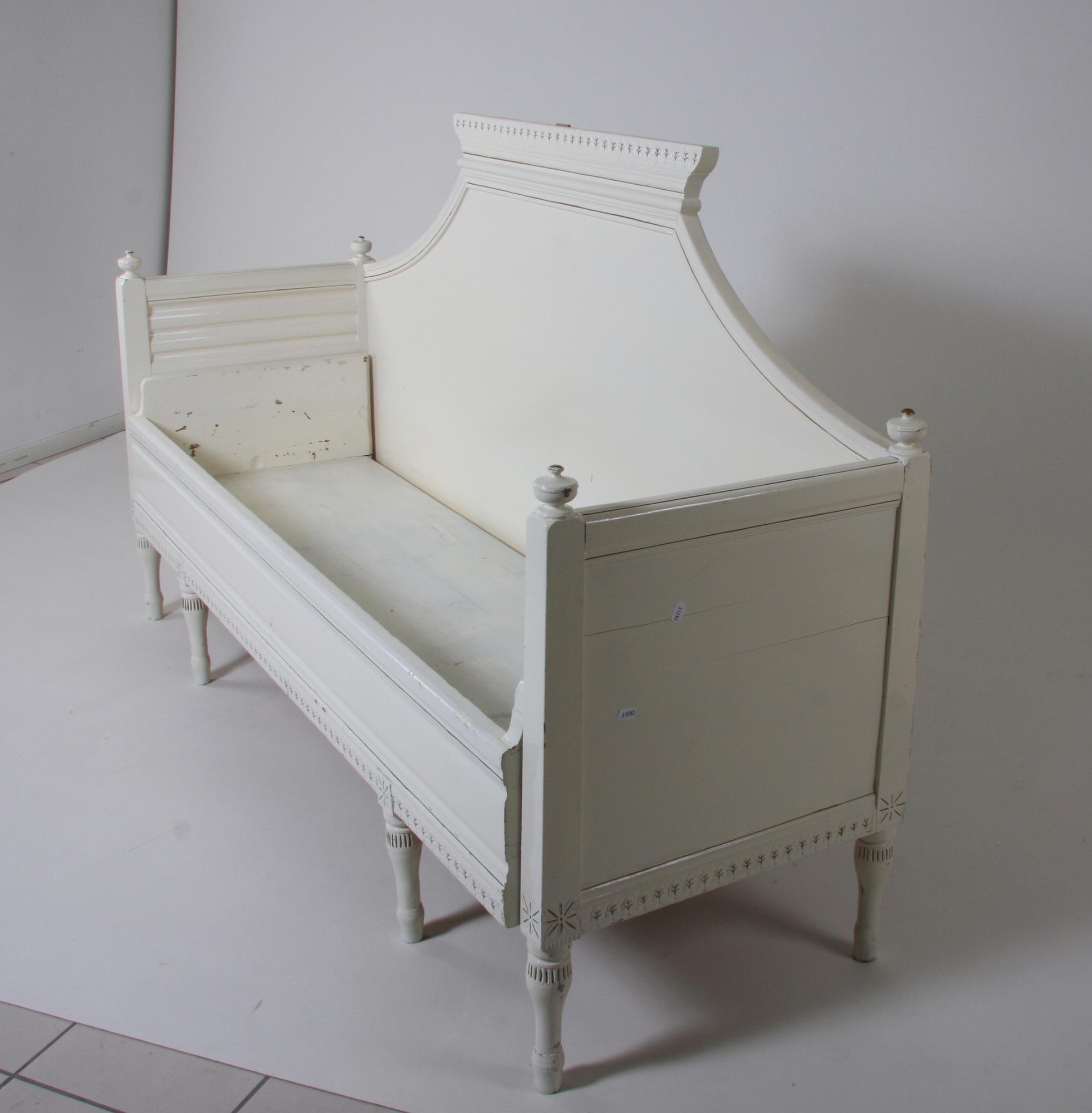 UTDRAGSOFFA, sengustavianskt provinsarbete, 1800-tal.