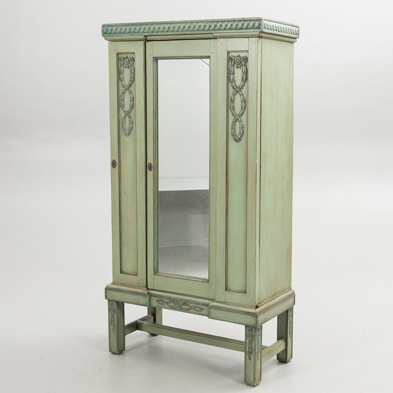 Wardrobe, Gustavian style, late 19th century/early 20th century.