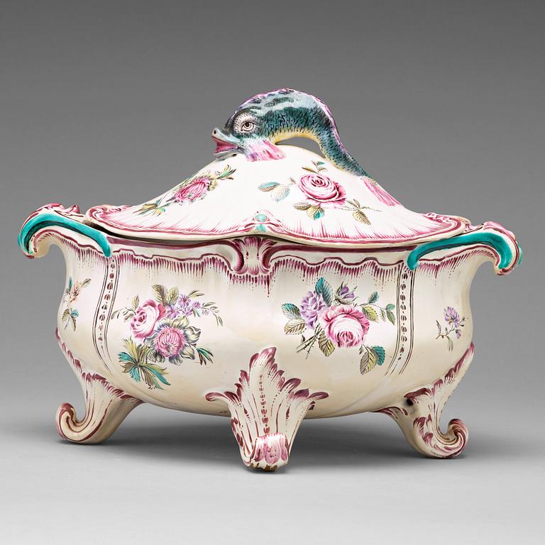 A Swedish Marieberg faience tureen with cover, 18th Century.