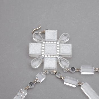CHANEL, halsband/bälte, plexiglas, höst 2004.