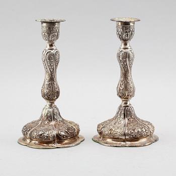 LJUSSTAKAR, 1 par, silver 830, 1900-talets första hälft.
