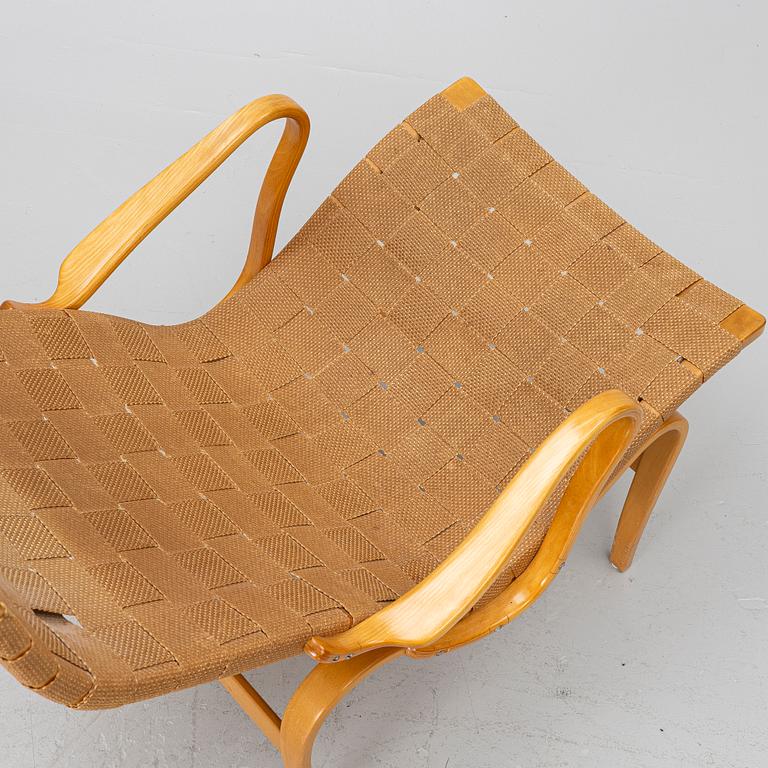 Bruno Mathsson, Armchair, 'Pernilla', Firma Karl Mahtsson, Värnamo, 1944.
