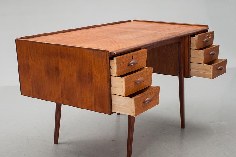 SKRIVBORD, Uddebo, Svante Skogh, 1950-tal.