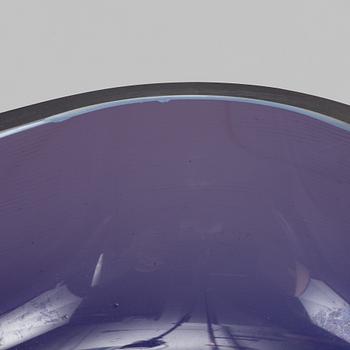 Paolo Venini, a glass bowl, Venini, Murano, Italy.
