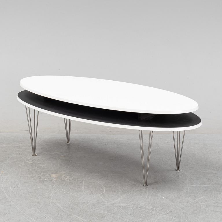 A coffee table, late 20th Century / 21st Century.