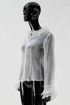 BLUS, Kenzo.