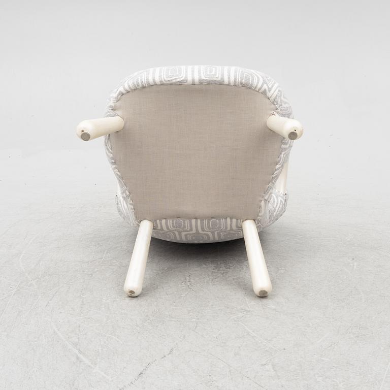 An armchair, 'Muslingestolen' or 'Clam Chair', Scandinavian Modern, mid-20th Century.