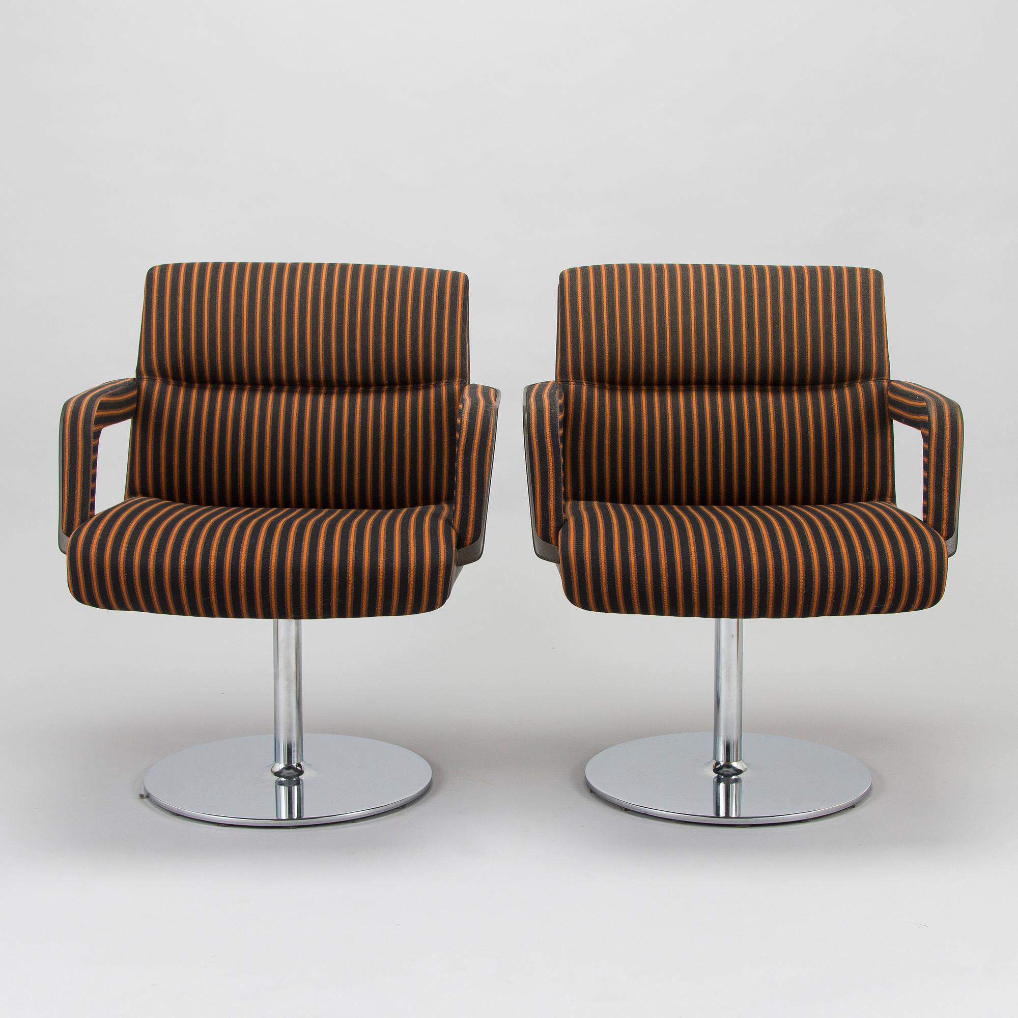 Eero Aarnio, tuoleja, 4 kpl, Martela Ltd Finland, 1975.