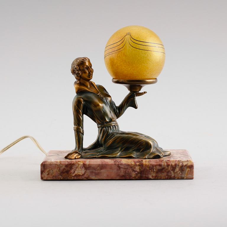 BORDSLAMPA, art déco, 1900-talets första hälft.