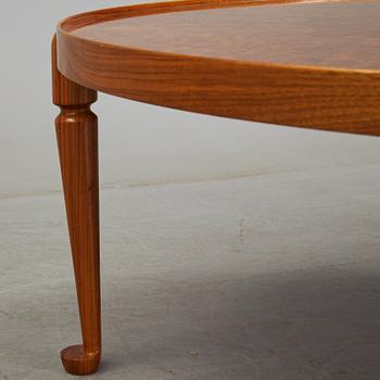 JOSEF FRANK, soffbord, Firma Svenskt Tenn, modell 2139.