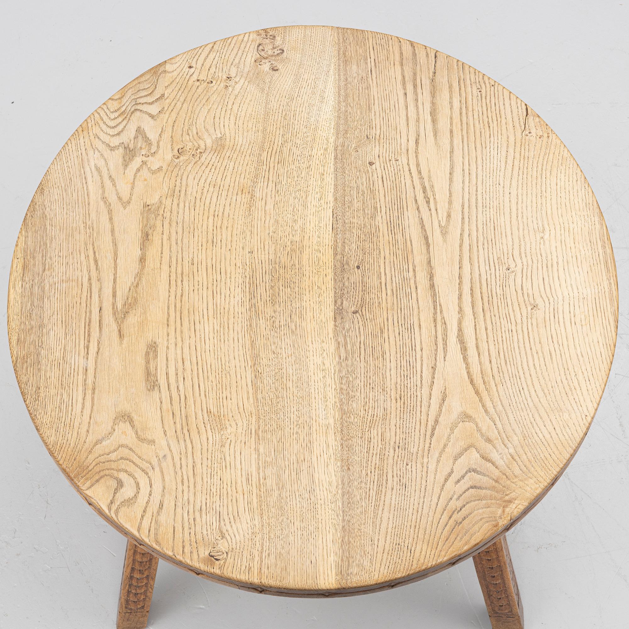 Side table, first half of the 20th century.