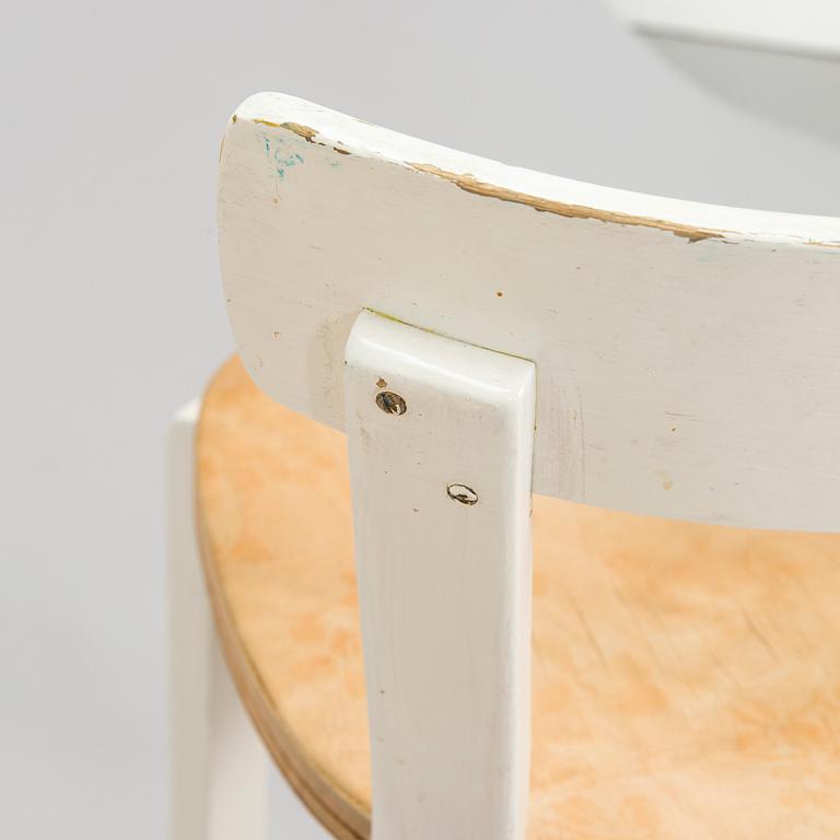 Alvar Aalto, stolar, 2st, "69" för O.Y. Huonekalu- ja Rakennustyötehdas A.B. 1940-tal.