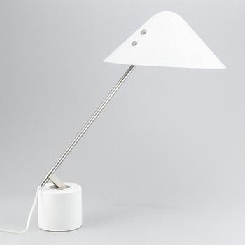 Jørgen Gammelgaard, table lamp Swing vip, Design Forum 1983.