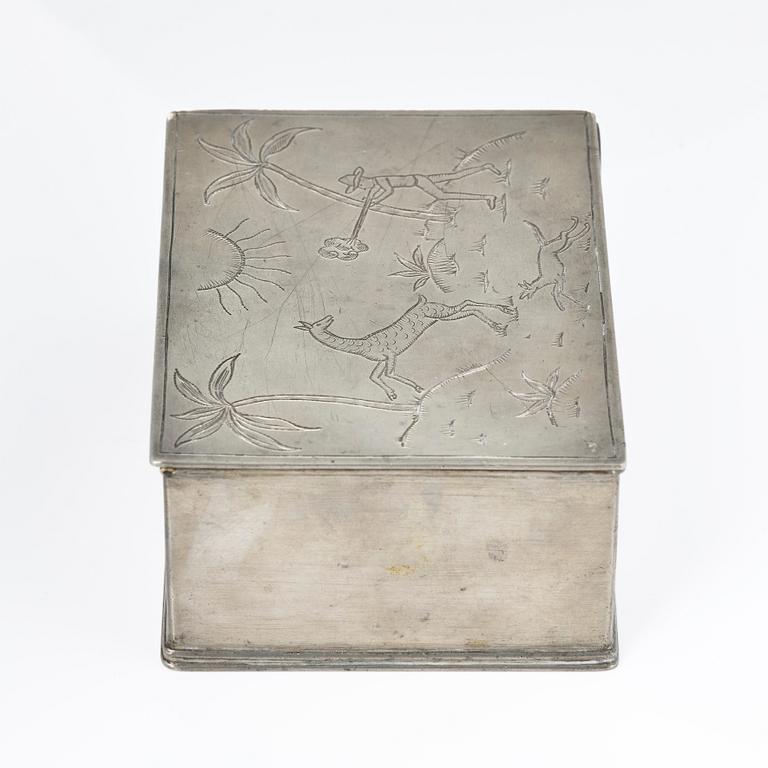 Nils Fougstedt, attributed to, a lidded box, Herman Bergman konstgjuteri, Stockholm, 1927.