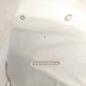 MOCKAKANNA, silver, rokokostil, C. Rasmussen, Danmark, 1900-talets första hälft. Total vikt ca 315 g.